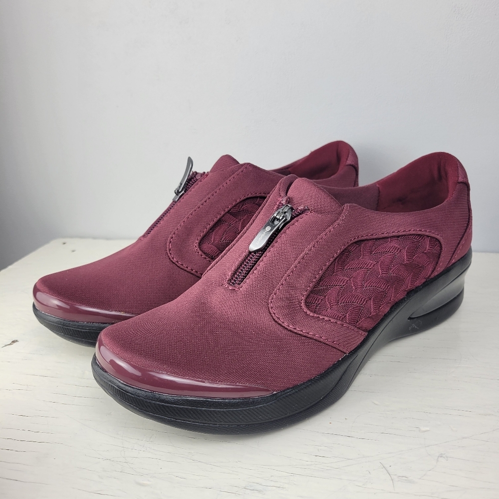 Bzees Florence Women's Zip-Front Slip-On Sneakers - Wine Red - 7.5 Wide
